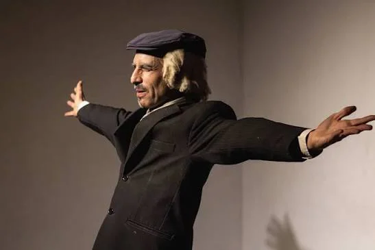 DE PROFESION CONTADOR 4