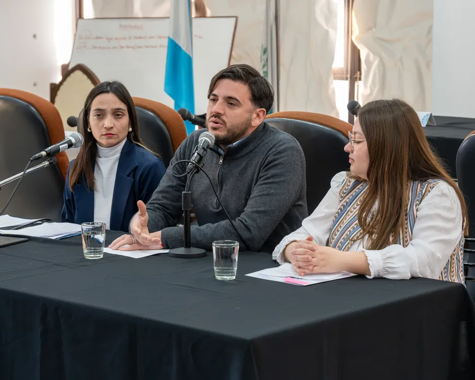 Programa Rivadavia Debate hcd-1889