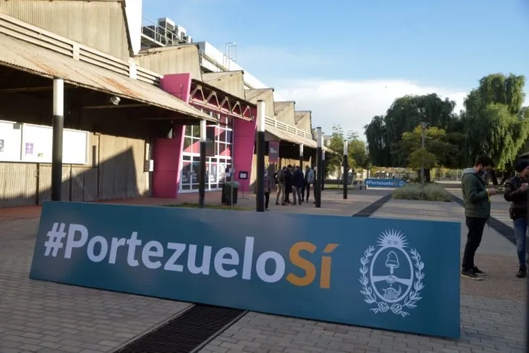 acto-portezuelo-del-viento-foto-gobierno-mendoza