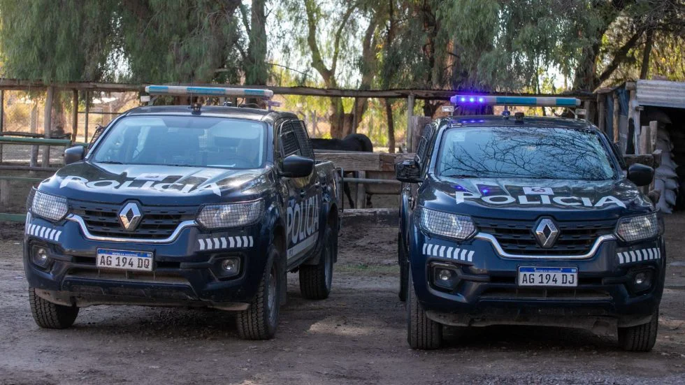 Moviles-policiales-980x551