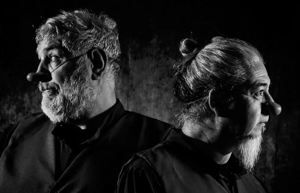 2-extraños-2-ok-web