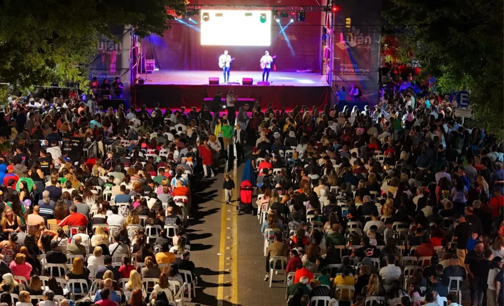 Todas-las-fiestas-congregaron-gran-cantidad-de-vecinos-1500x910