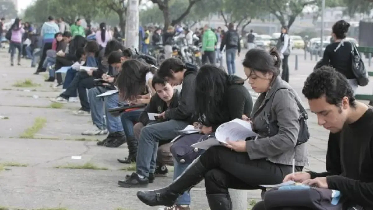 empleo desempleo trabajo