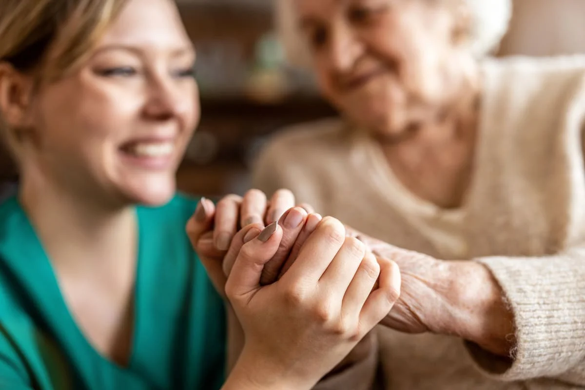 6-consejos-para-cuidar-a-una-persona-con-demencia-senil